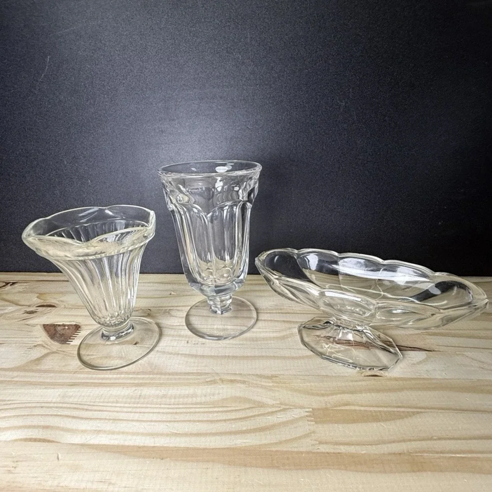 Vintage‎ Mixed Footed Parfait Milkshake Ice Cream Soda Fountain Glasses Set of 3